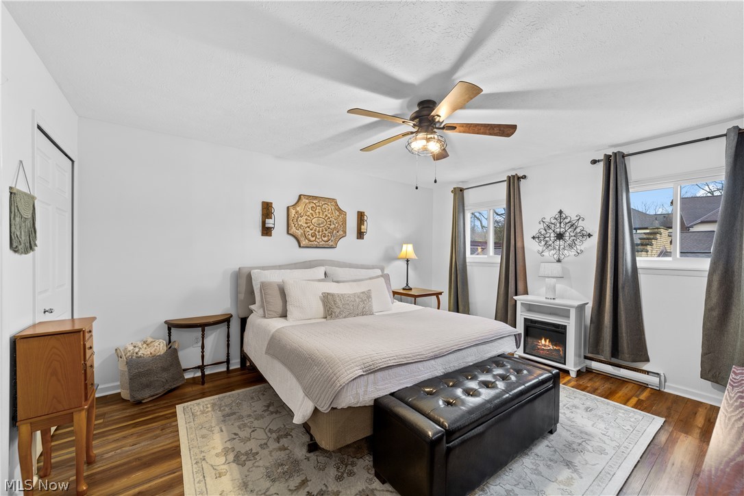 Deepwood Condo - Residential