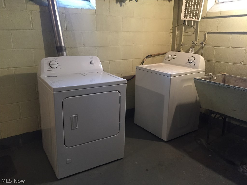 Klumer Realty Cos Unick - Residential Lease