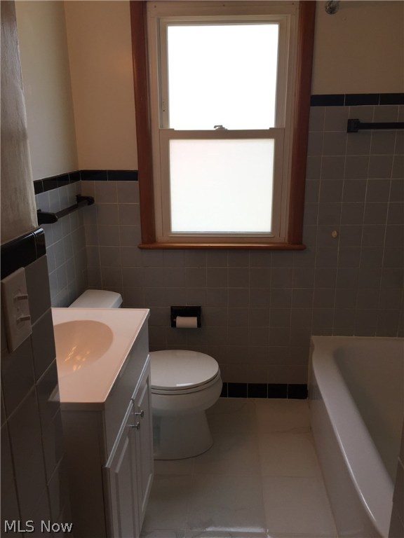 Klumer Realty Cos Unick - Residential Lease