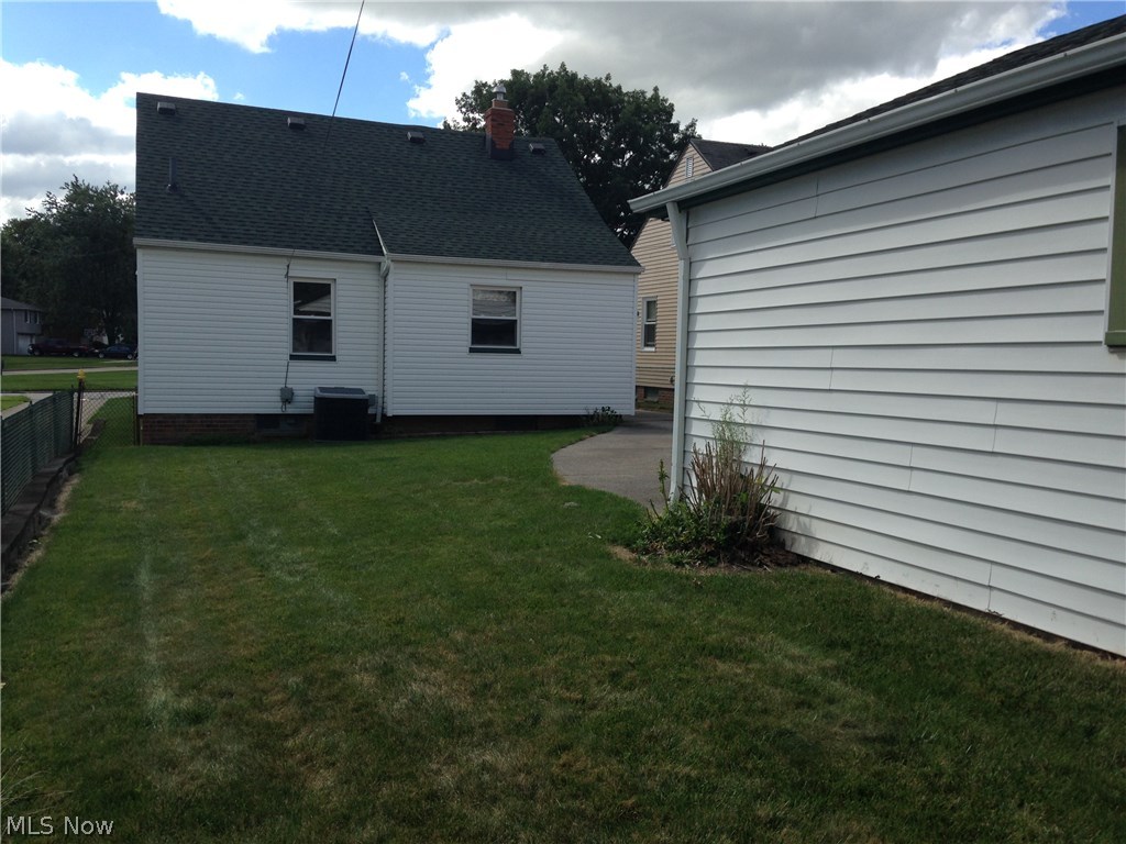 Klumer Realty Cos Unick - Residential Lease