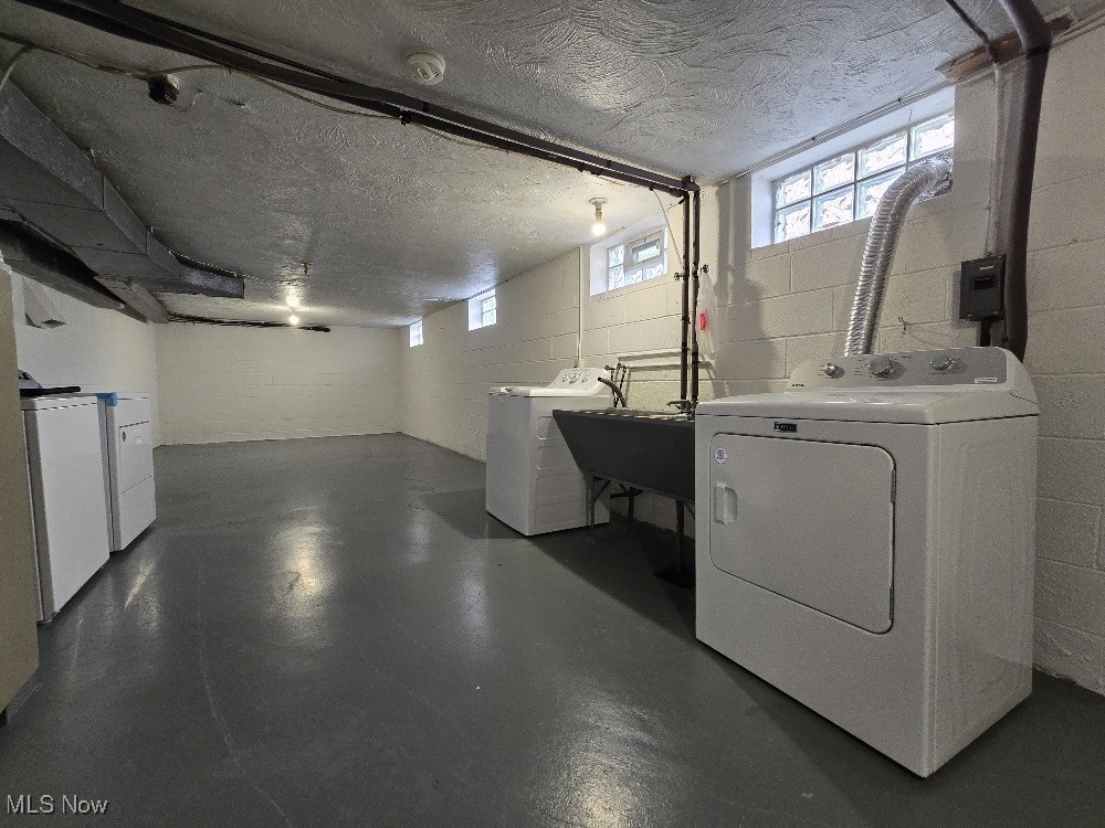 Hilliard Center - Residential Lease