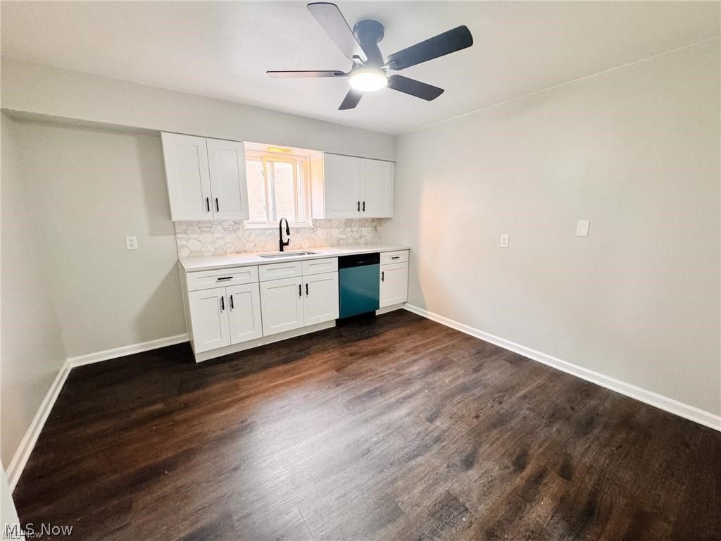 Photo of 2907 Snow Road #up, Parma, OH 44134 (MLS # 5191470)