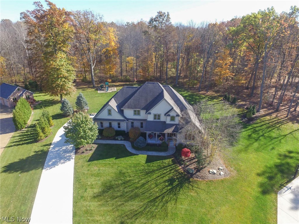 Howland Terrace Residl 01 - Residential Lease