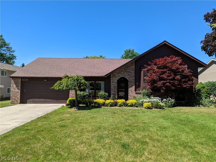 Super Nice and Spacious 2,426 sqft. 4 Bedroom 2.5 Bath Split Level on large treed .36 acre lot!*All Appliances Included*Large Family Rm. w/Fireplace, plumbing for wet bar and slider to 11x11 Patio!*45 x21 Deck overlooks big backyard!*Great property ready for your personal touches!*Quick possession available*Easy to Show*See it today!