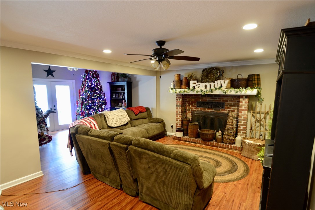 2041 Countryside Dr, Salem, Ohio image 6