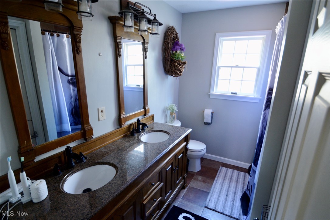 2041 Countryside Dr, Salem, Ohio image 15