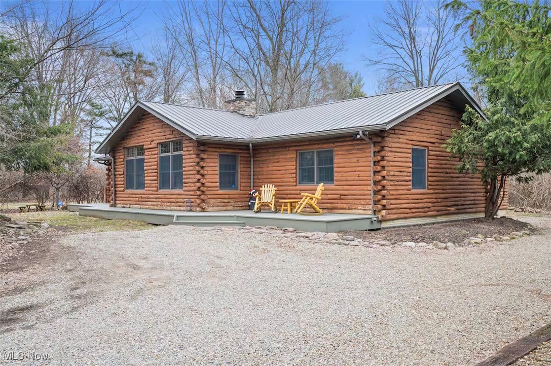 7985 Brookside Drive, Olmsted Falls, Ohio image 1