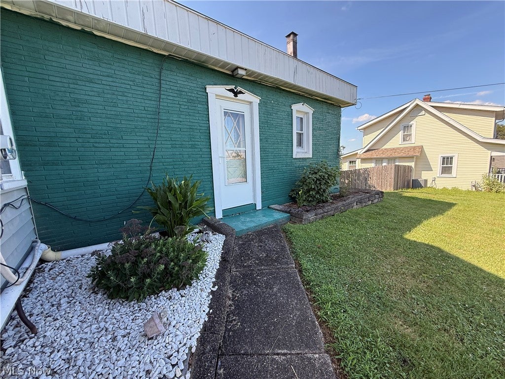 141 Warren Lane