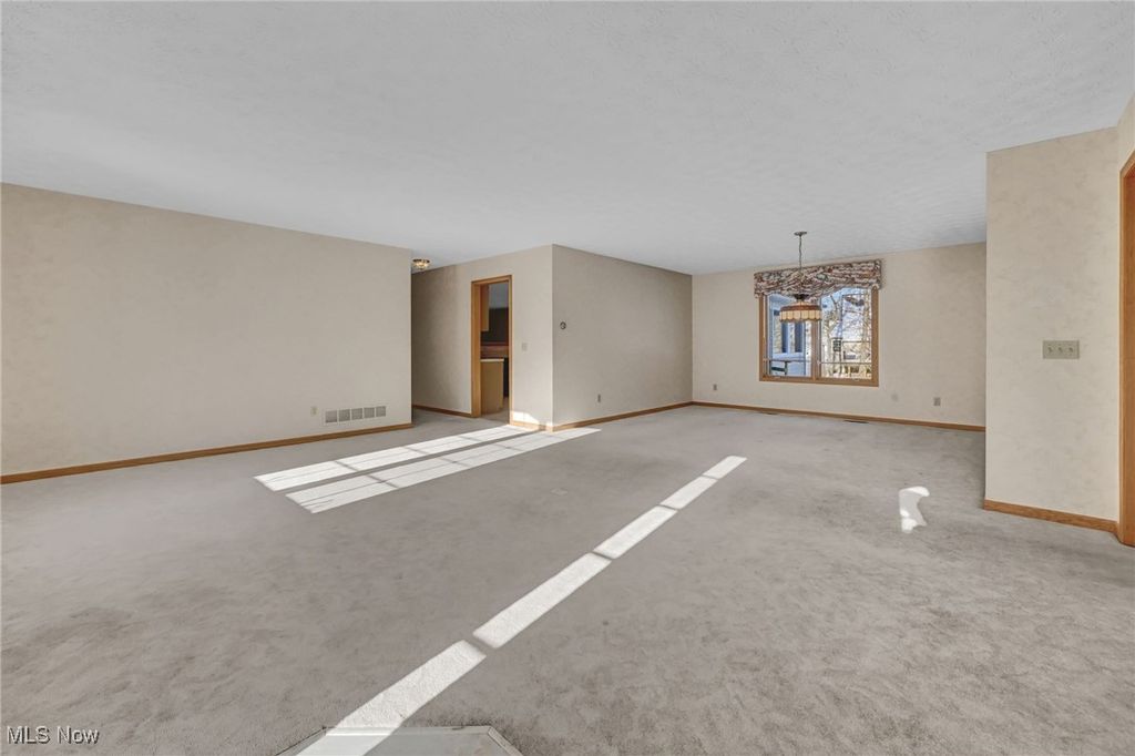 Photo of 765 Ravenhill Road, Northfield, OH 44067 (MLS # 5183570)