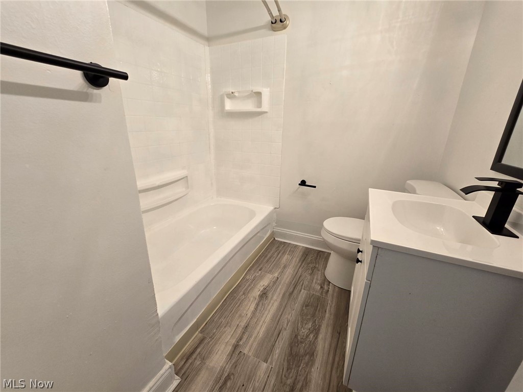 Green-Belvoir Hsng Corps Resu - Residential