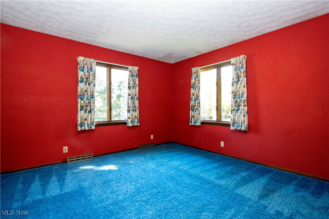 Wooster, Ohio 44691, United States, 3 Bedrooms Bedrooms, ,3 BathroomsBathrooms,Residential,Active,223153