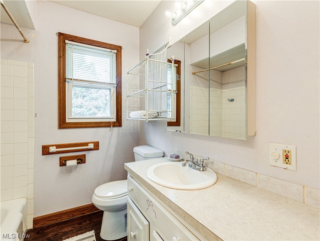 Chenoweths Lake Heights Allotment - Residential