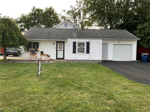 Tiny photo for 921 Norman Avenue, Ashtabula, OH 44004 (MLS # 5239116)
