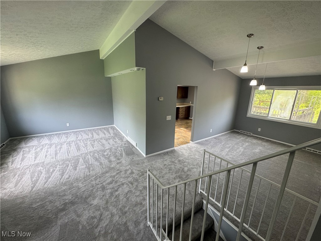 9584 Auburn Road, Chardon, Ohio image 17