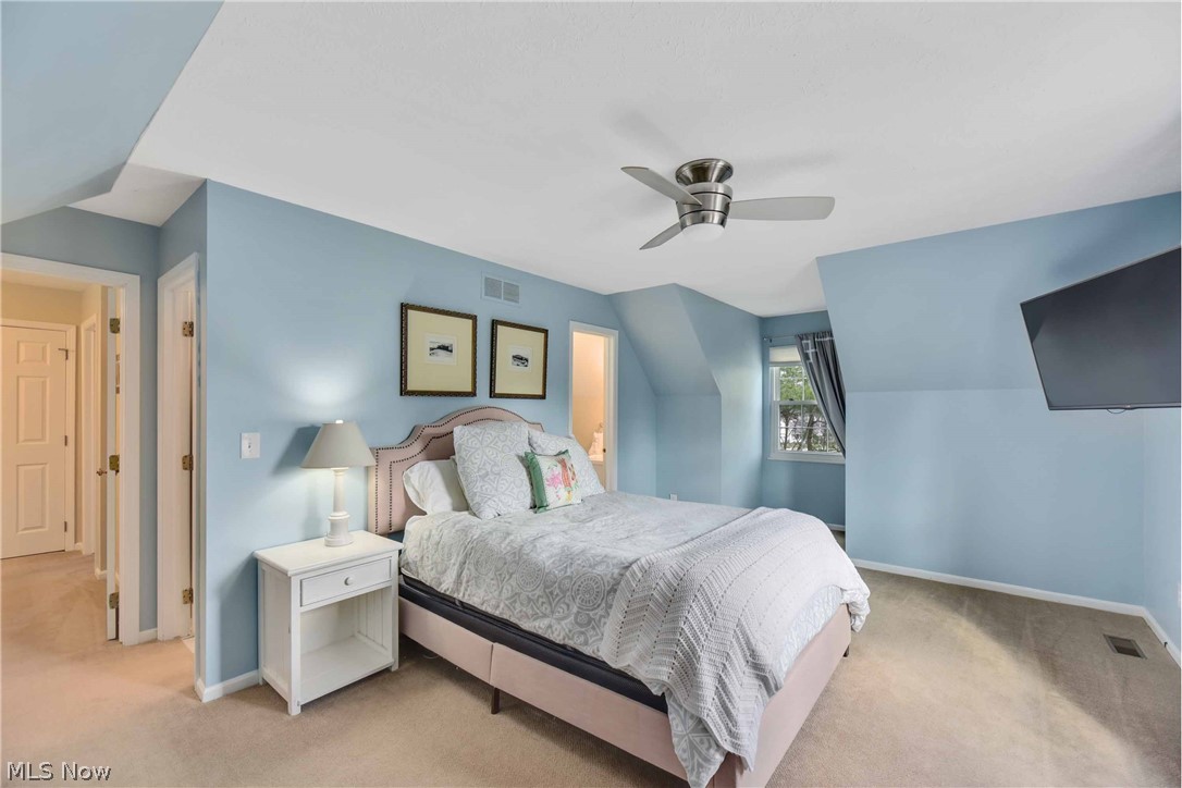 Vill Commons Condo Ph 02 - Residential