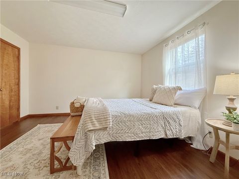 Tiny photo for 127 Rauch Drive, Marietta, OH 45750 (MLS # 5179348)