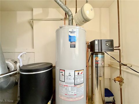 Tiny photo for 127 Rauch Drive, Marietta, OH 45750 (MLS # 5179348)