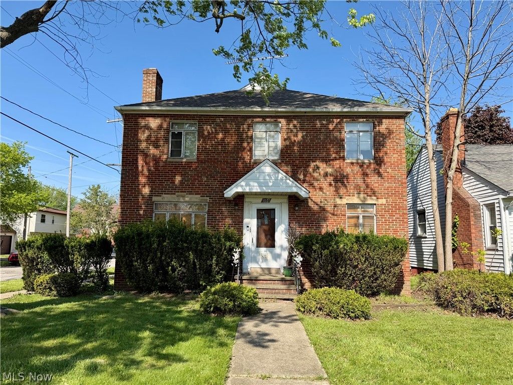 Photo of 1166 E 176th Street, Cleveland, OH 44119 (MLS # 5200901)