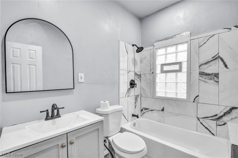 Tiny photo for 981 Thornhill Drive, East Cleveland, OH 44108 (MLS # 5254961)