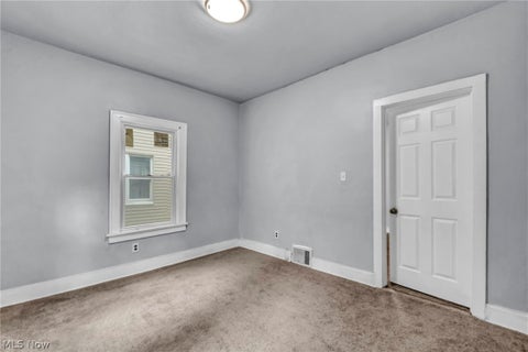 Tiny photo for 981 Thornhill Drive, East Cleveland, OH 44108 (MLS # 5254961)