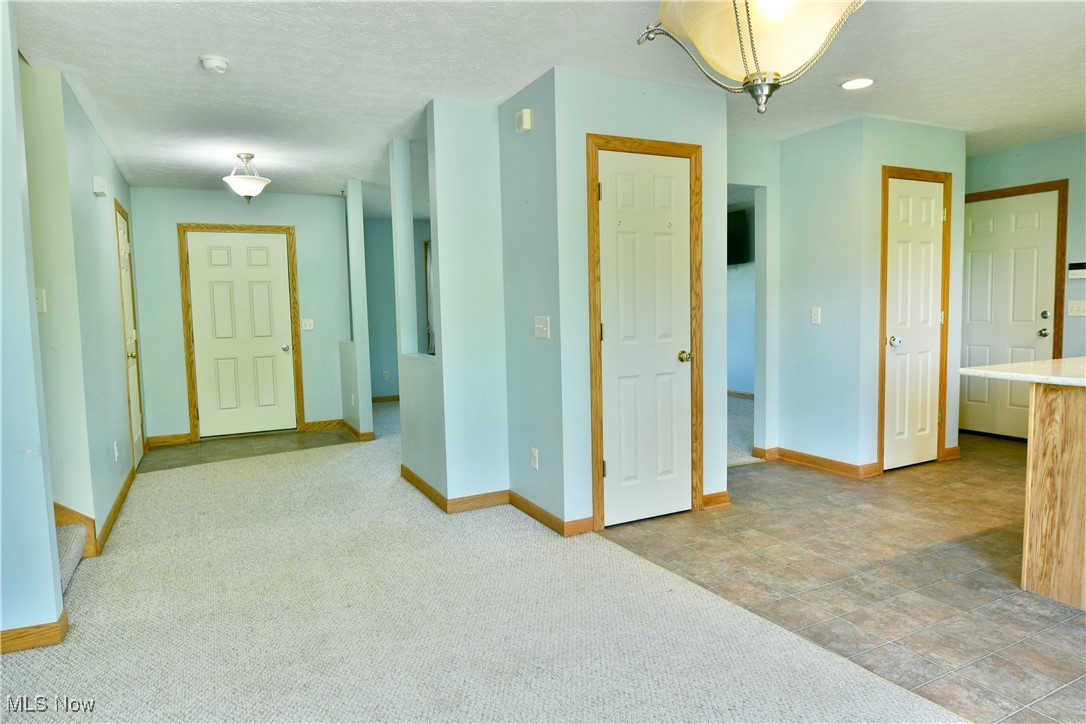 4800 Miller South Road, Bristolville, Ohio image 9