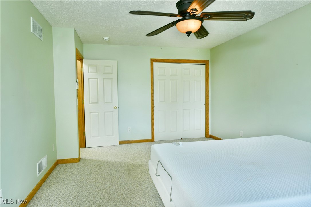 4800 Miller South Road, Bristolville, Ohio image 25