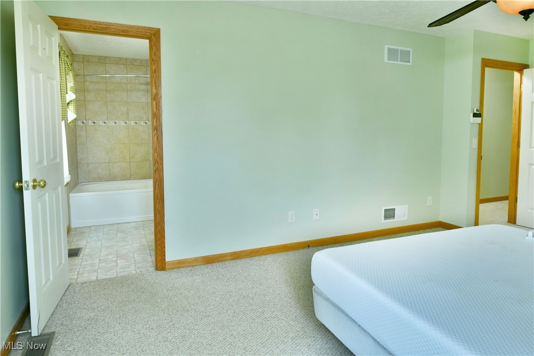 4800 Miller South Road, Bristolville, Ohio image 26