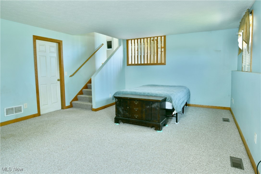 4800 Miller South Road, Bristolville, Ohio image 18