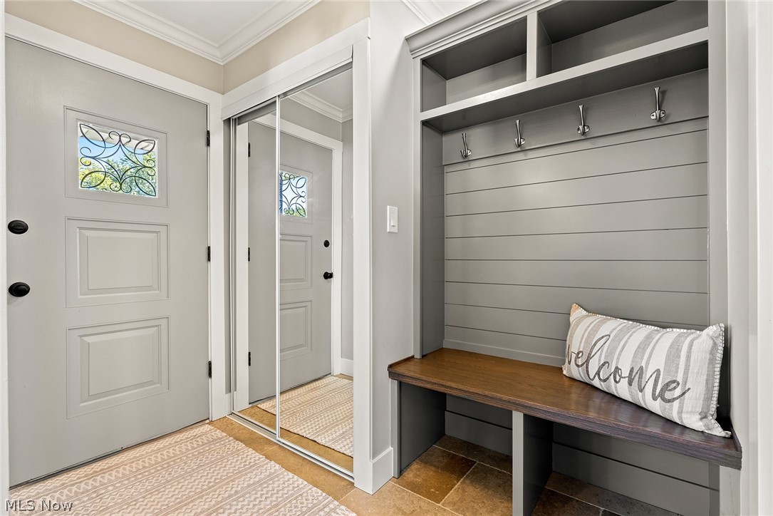 King Pecker 02 - Residential