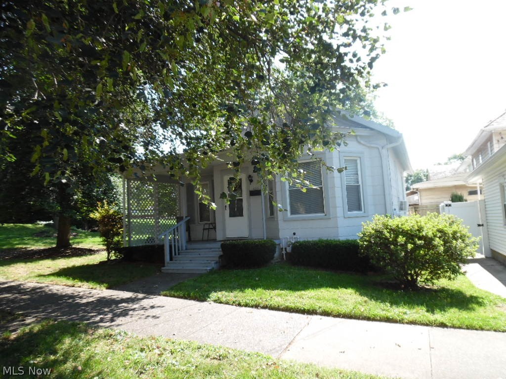 Well-maintained is an understatement for this bungalow in Marietta. Many updates include windows, bathroom, wiring, dimensional roof shingles, fresh paint, etc. Located near the historic Sacra Via Park, the Washington County Public Library and Marietta Memorial Hospital.