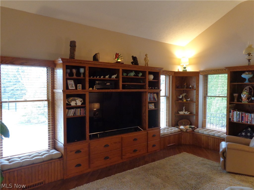 Green Meadows - Residential