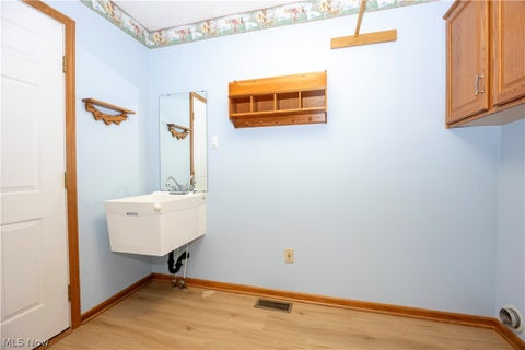 Tiny photo for 635 Kieffer Street, Wooster, OH 44691 (MLS # 5254310)