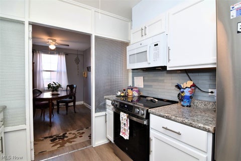 Tiny photo for 13800 Fairhill Road #312, Shaker Heights, OH 44120 (MLS # 5255105)