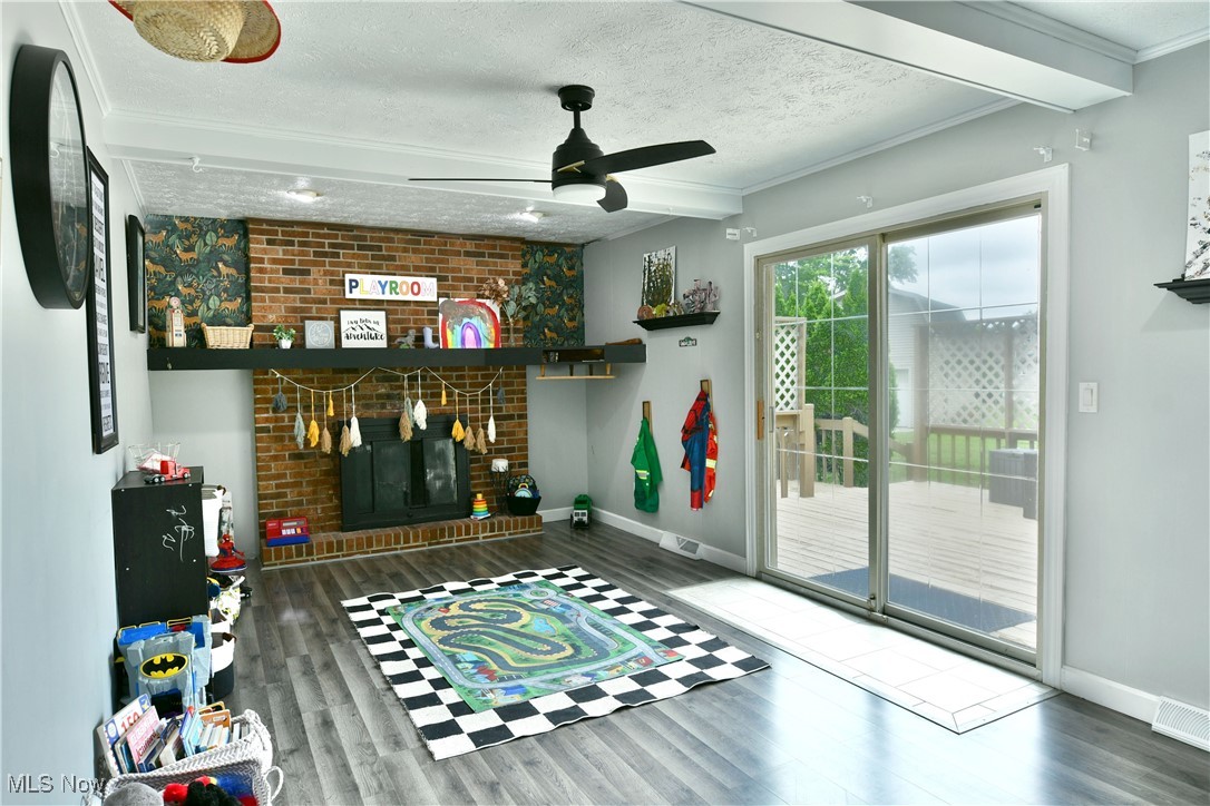 Country Green Estates - Residential