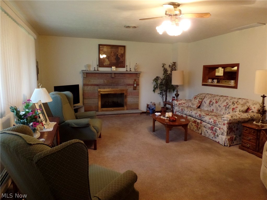 Red Oaks - Residential