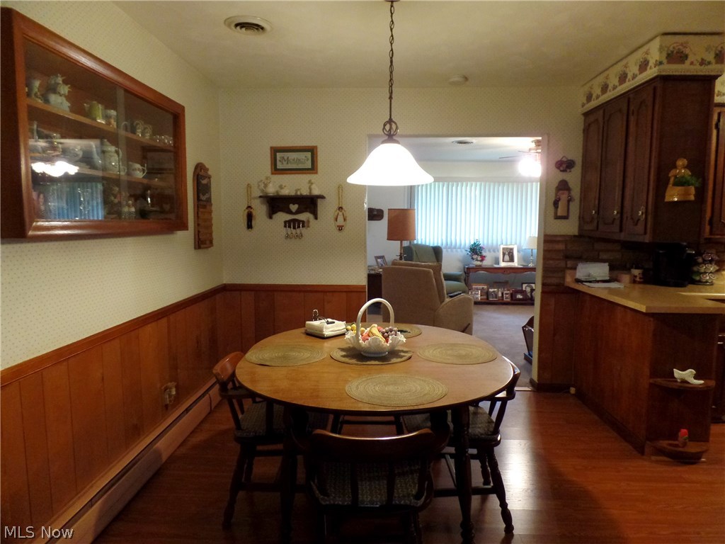 Red Oaks - Residential