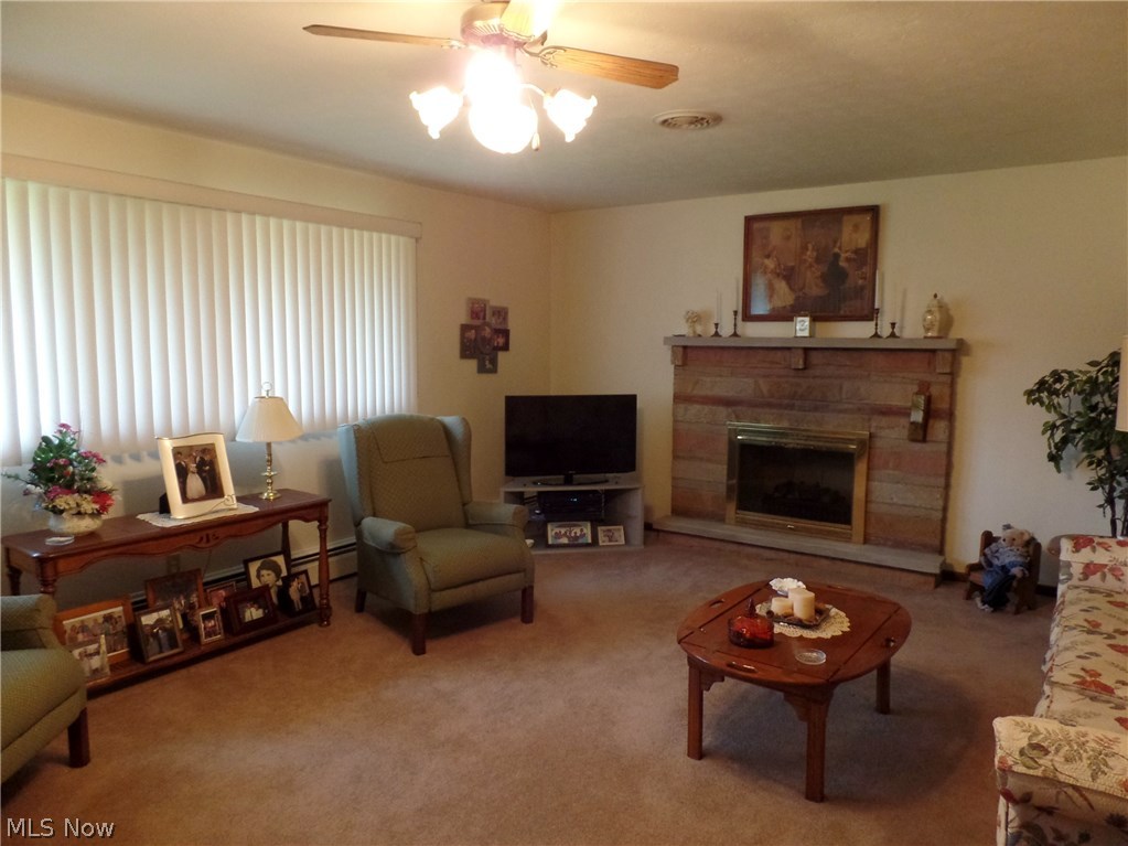 Red Oaks - Residential