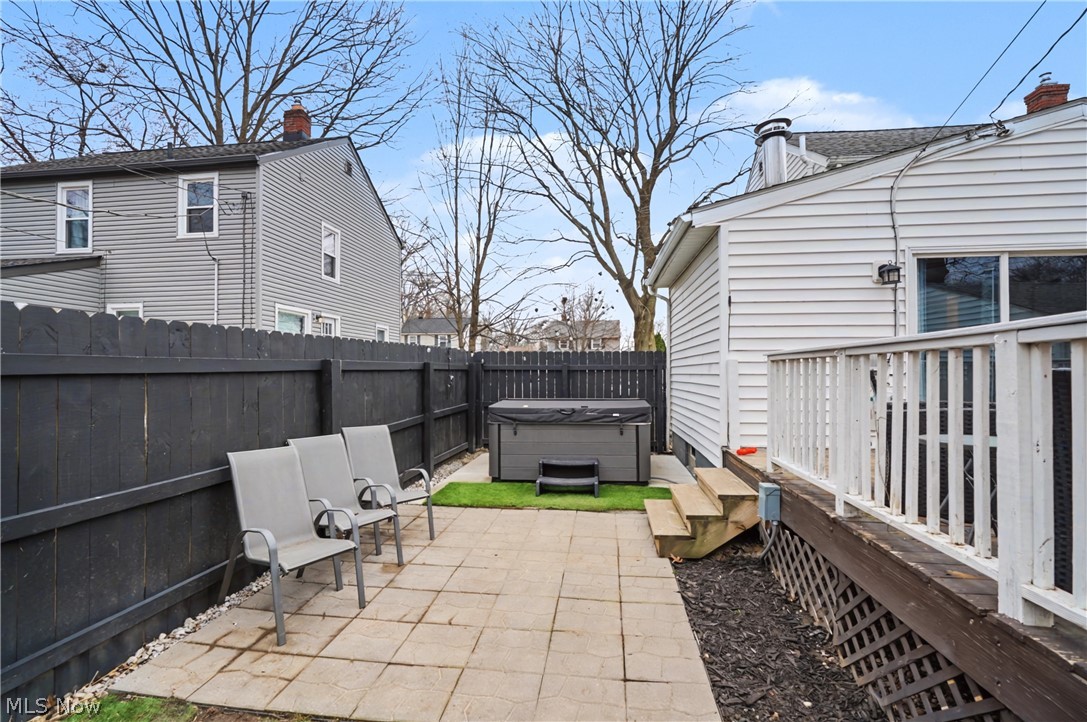 Cuyahoga River Estate - Residential