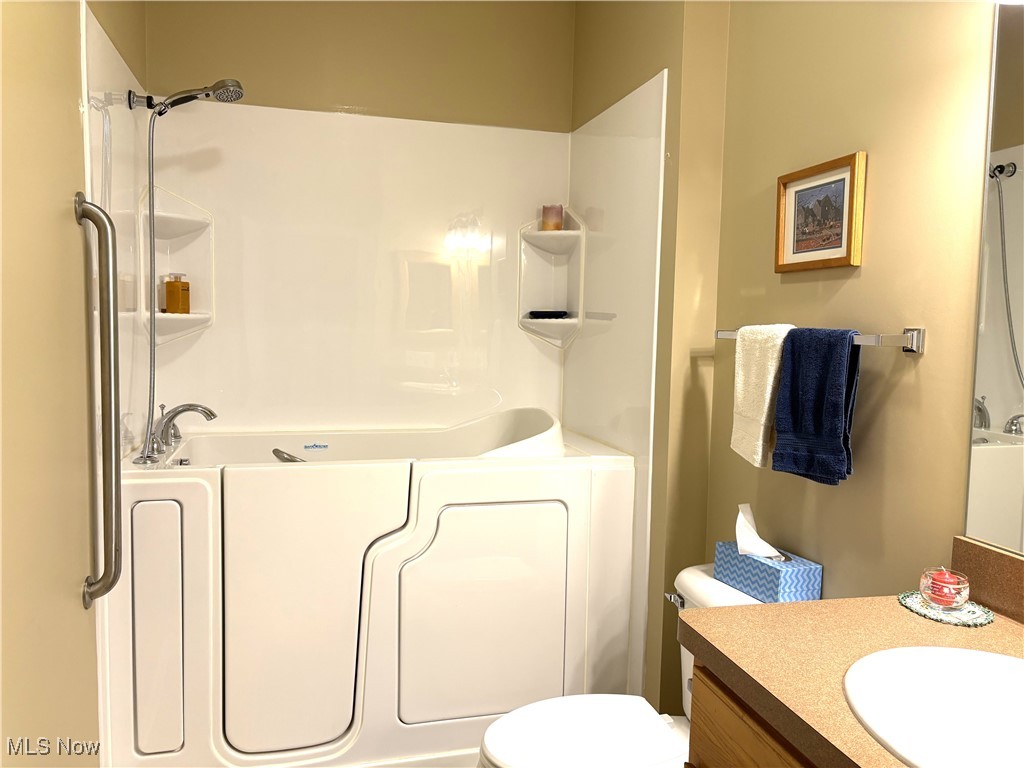 Cross Creek Village Condo - Residential