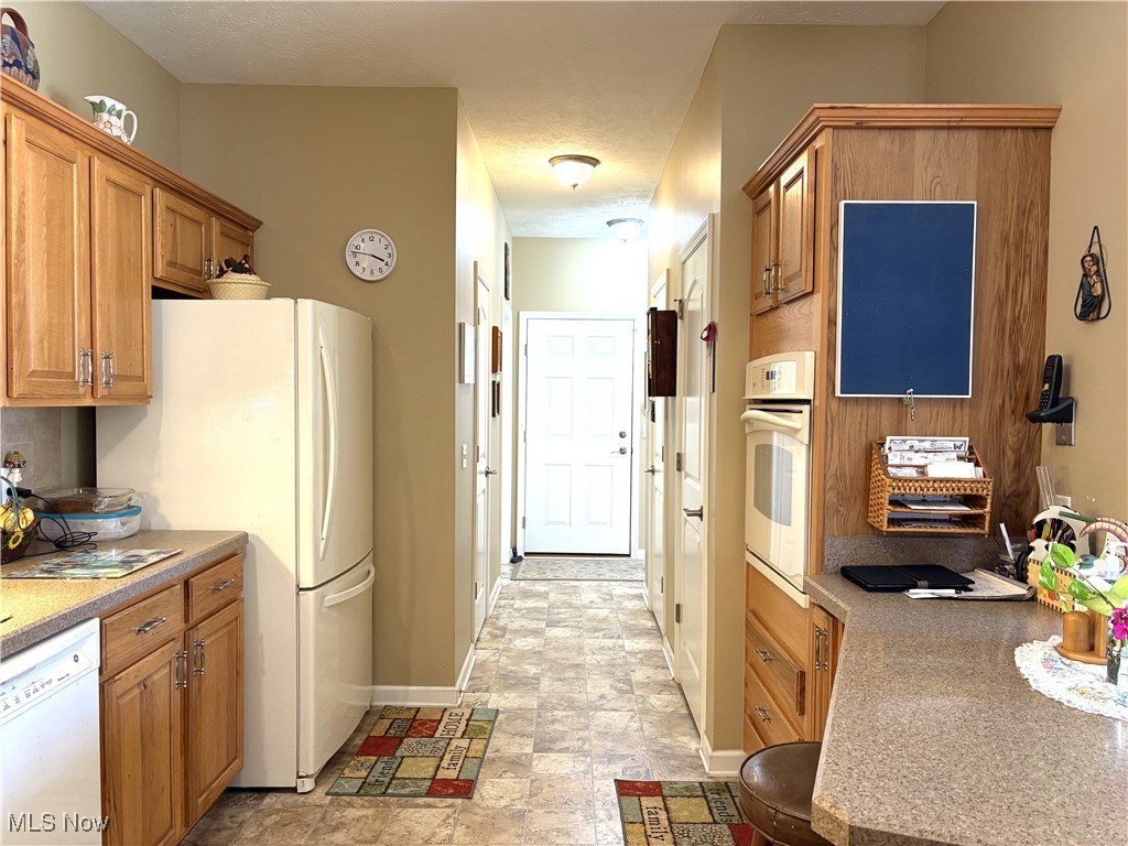 Cross Creek Village Condo - Residential