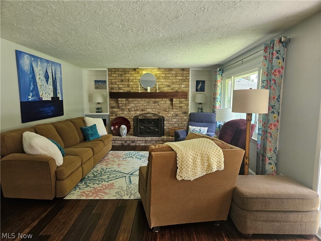 Photo of 391 S Munroe Road, Tallmadge, OH 44278 (MLS # 5226340)