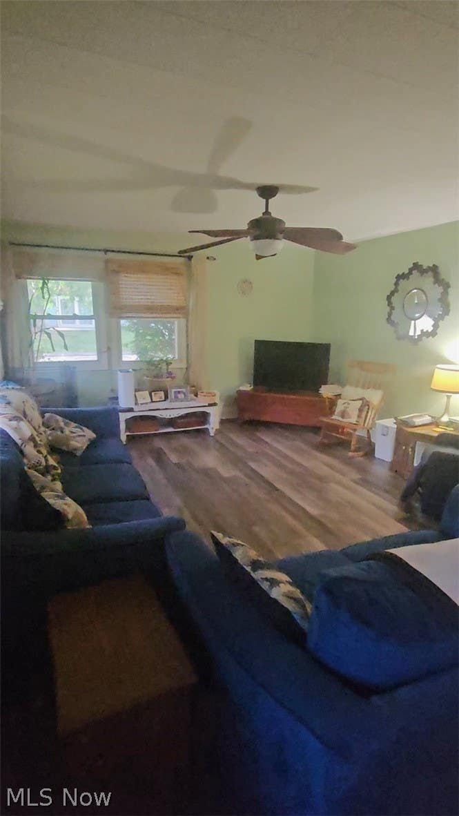 Photo of 1000 Sanford Street, Vermilion, OH 44089 (MLS # 5218695)