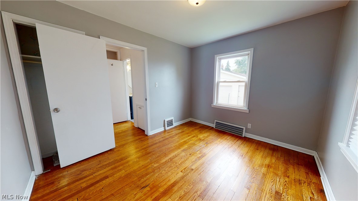 Wool-O-Beach Imp Co - Residential