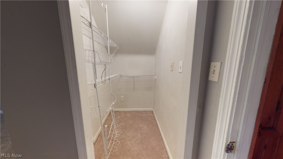 Wool-O-Beach Imp Co - Residential