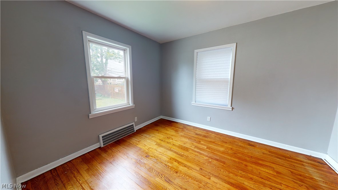 Wool-O-Beach Imp Co - Residential