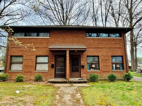 Multifamily For Sale - 1150 Saxe Avenue<br/> Summit County, Cuyahoga Falls, OH 44221