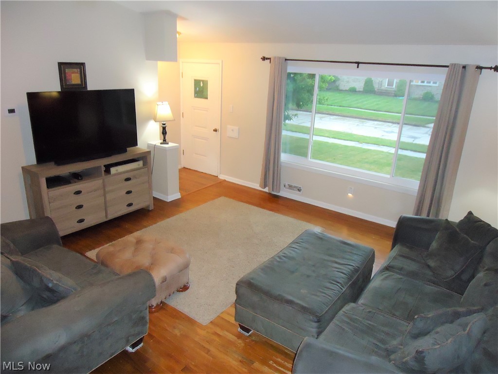 Barrington 01 - Residential