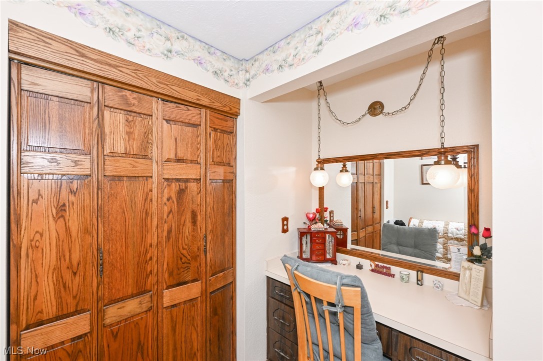 5016 E Pleasant Valley Road, Independence, Ohio image 12