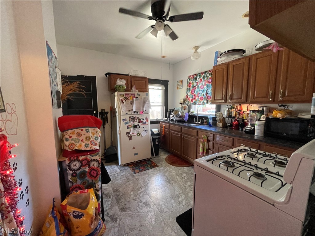 Lorain Highlands - Residential Income