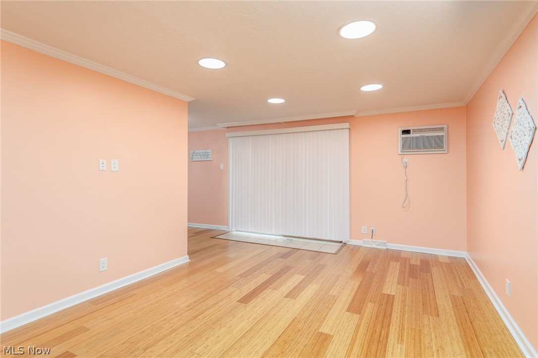 Golden Gate Villa - Residential